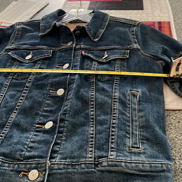 Levi Strauss Jean jacket - Picture 7 of 8